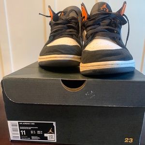 Air Jordan 1 Mid Shattered Backboard 2019